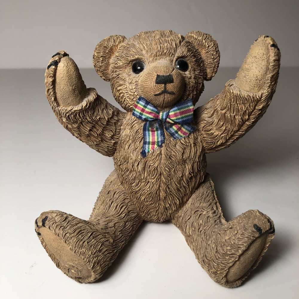 Country Artists, Paw Prints, Bear